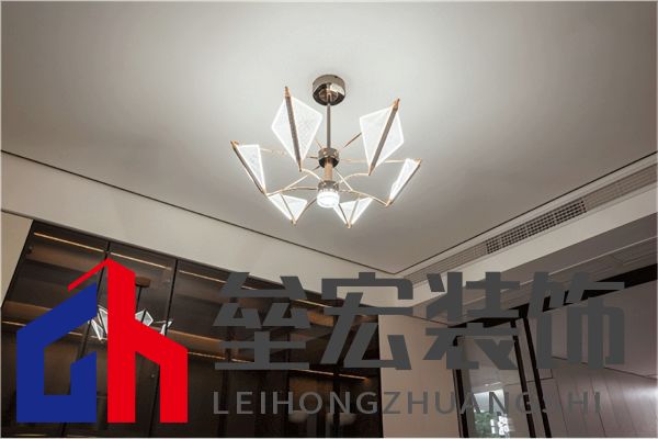武大靖的冠軍新家燈光原來有這么多細(xì)節(jié)，華藝照明是怎么做到的