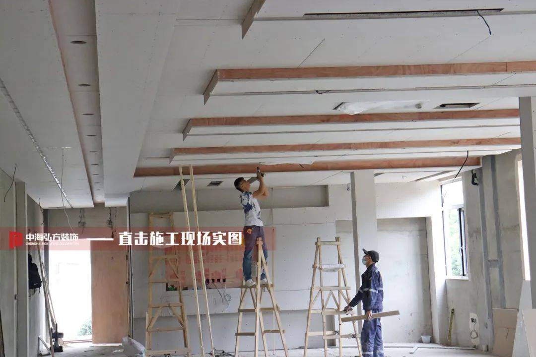 廈門(mén)十佳"愛(ài)民民警"鄧惠文_廈門(mén)廣電集團(tuán)十佳主播_廈門(mén)十佳裝飾公司
